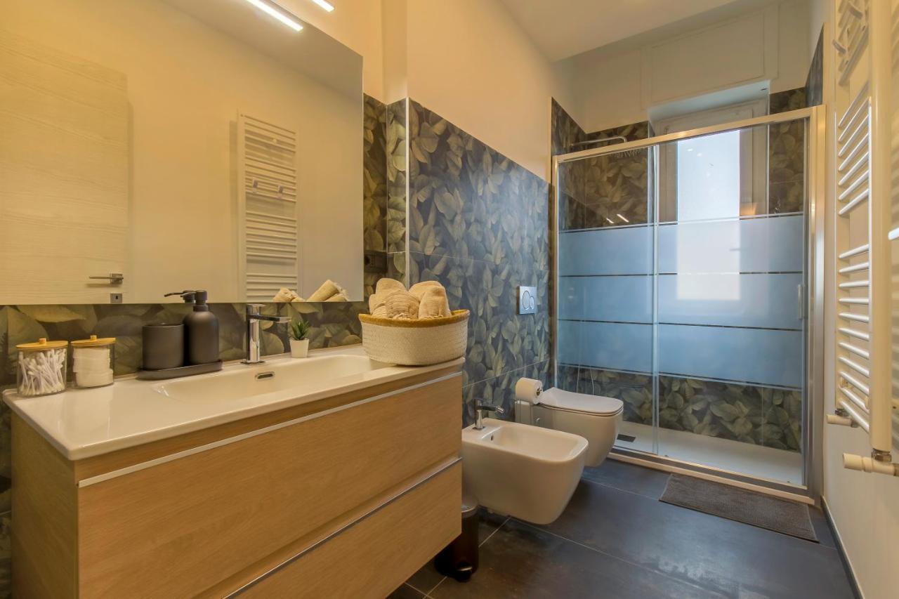 Modern & Bright 2 Bedroom Flat 50M From M4 Stop Milaan Buitenkant foto