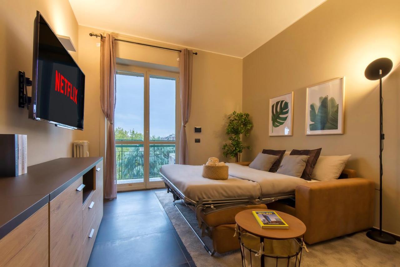 Modern & Bright 2 Bedroom Flat 50M From M4 Stop Milaan Buitenkant foto