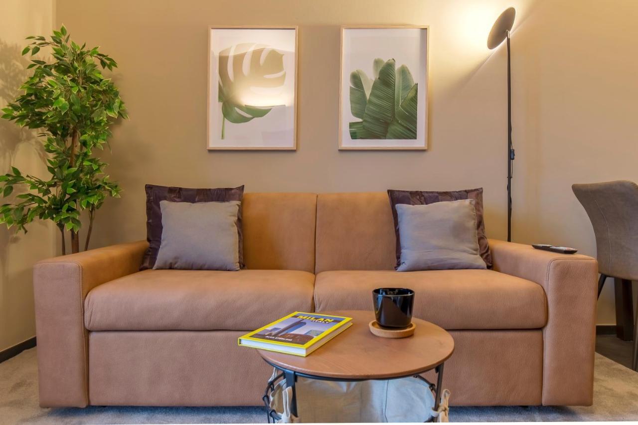 Modern & Bright 2 Bedroom Flat 50M From M4 Stop Milaan Buitenkant foto